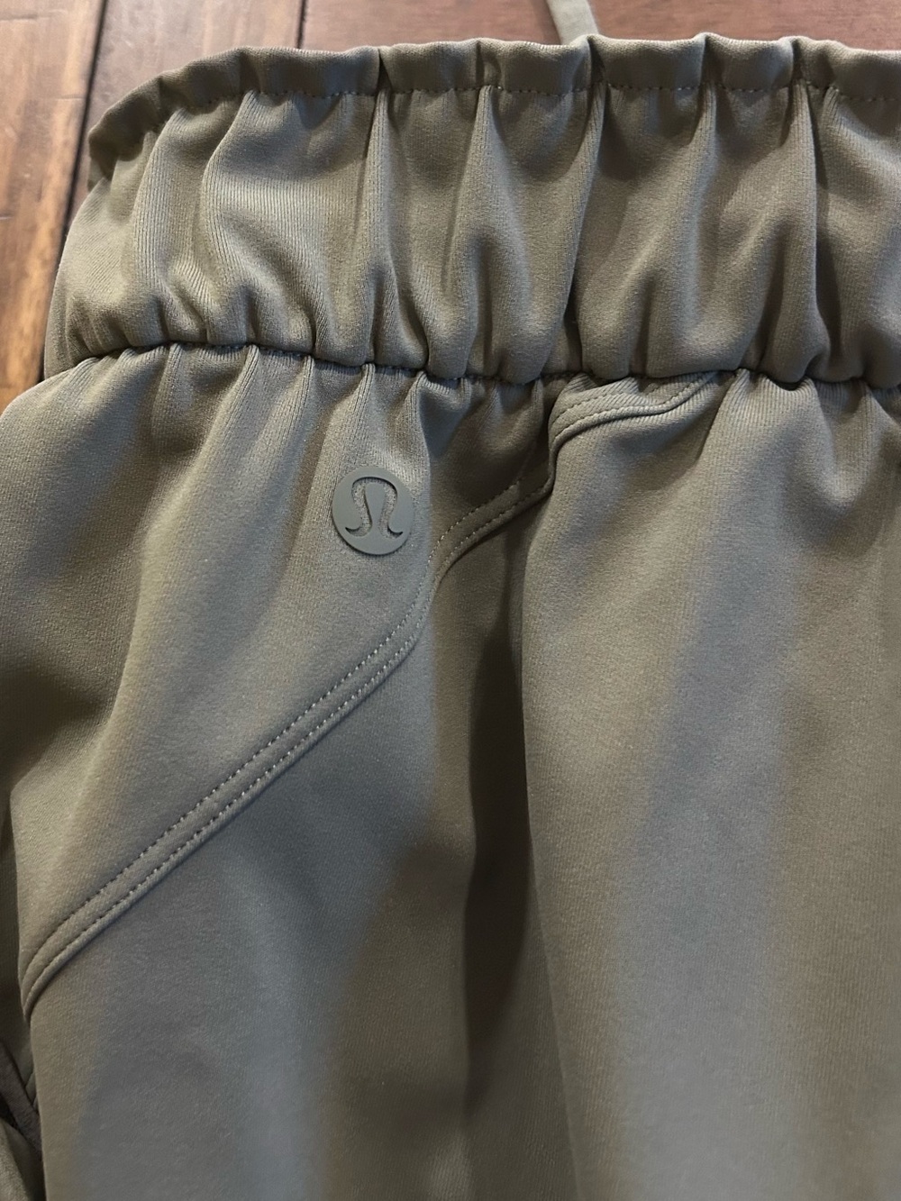 Lululemon High-Rise Joggers Size 2 Style W5DQDS Sage Green - Picture 6 of 13